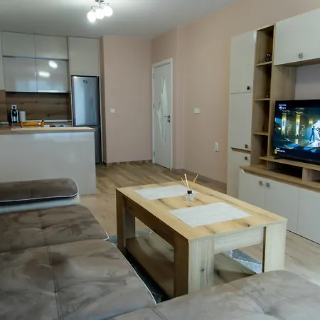 Апартаменты 1bd Retreat With Balcony In Vibrant District By Flat Mаnager *