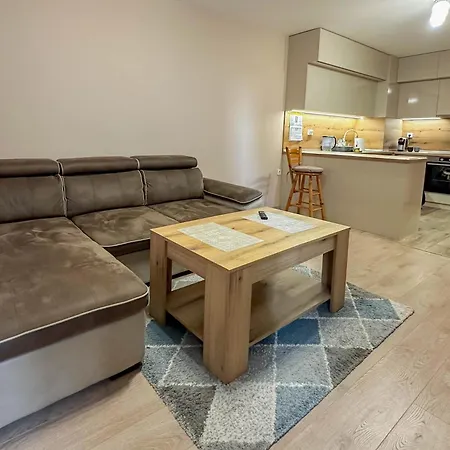 Appartement 1bd Retreat With Balcony In Vibrant District By Flat Mаnager *