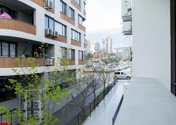 1bd Retreat With Balcony In Vibrant District By Flat Mаnager Apartment Varna